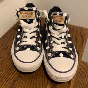 Women’s Converse low top polka dot